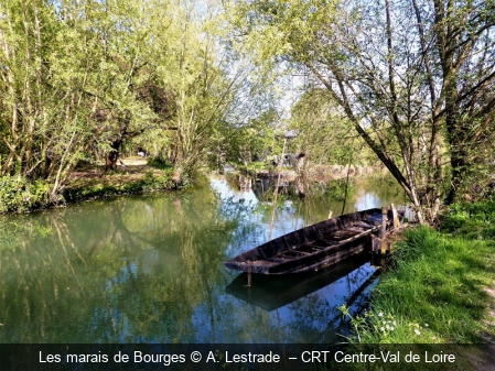 Les marais de Bourges A. Lestrade  – CRT Centre-Val de Loire