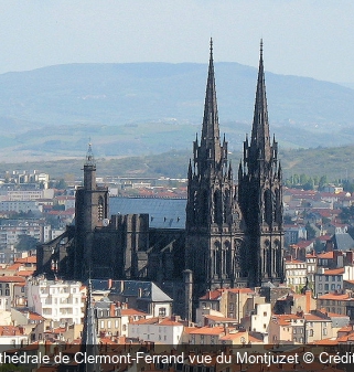 La cathédrale de Clermont-Ferrand vue du Montjuzet Crédit A&V