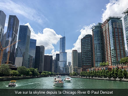 Vue sur la skyline depuis la Chicago River Paul Denizet