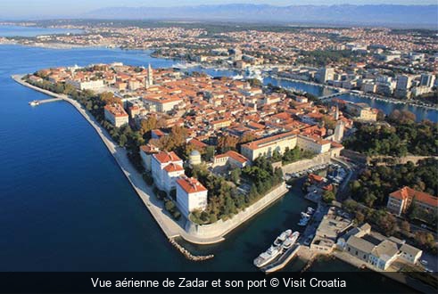 Vue aérienne de Zadar et son port Visit Croatia