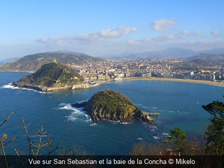 Vue sur San Sebastian et la baie de la Concha Mikelo