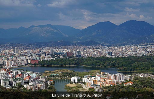 La ville de Tirana A. Piliov