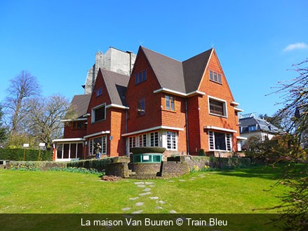 La maison Van Buuren Train Bleu