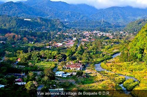 Vue aérienne du village de Boquete D.R.