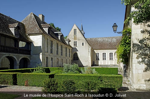 Le musée de l'Hospice Saint-Roch à Issoudun D. Jolivet