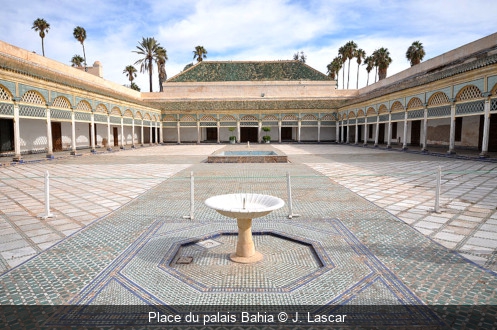 Place du palais Bahia J. Lascar
