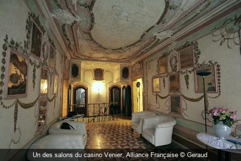 Un des salons du casino Venier, Alliance Française  Geraud