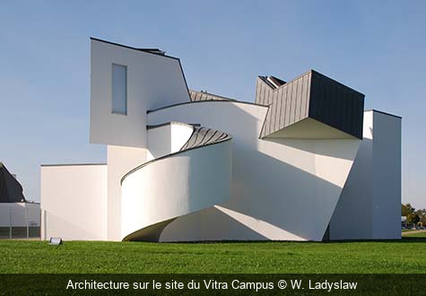 Architecture sur le site du Vitra Campus W. Ladyslaw