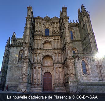 La nouvelle cathédrale de Plasencia CC-BY-SAA