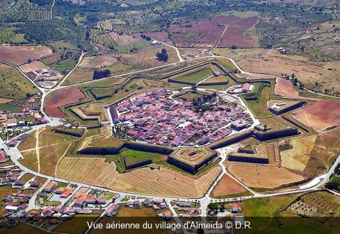 Vue aérienne du village d'Almeida D.R.