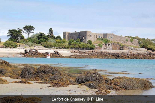 Le fort de Chausey P. Line