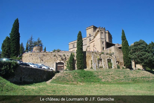 Le château de Lourmarin J.F. Galmiche 