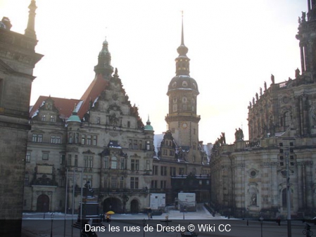 Dans les rues de Dresde Wiki CC