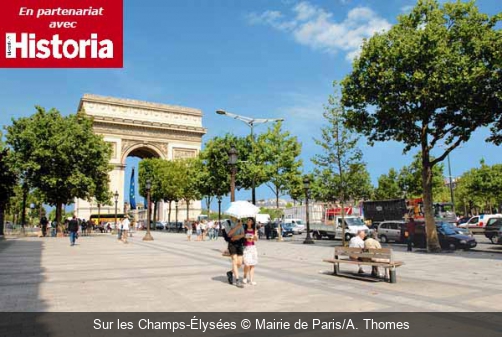 Sur les Champs-Élysées Mairie de Paris/A. Thomes