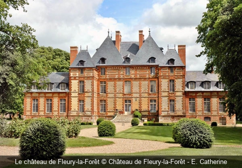 Le château de Fleury-la-Forêt Château de Fleury-la-Forêt - E. Catherine