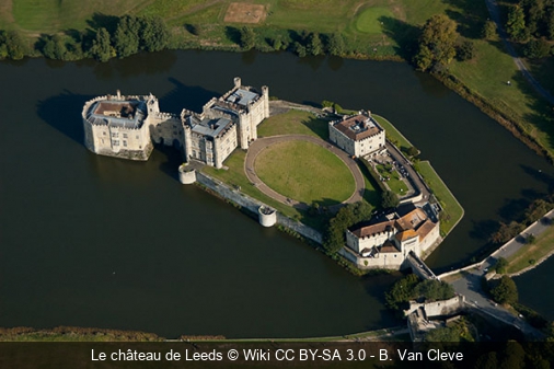 Le château de Leeds Wiki CC BY-SA 3.0 - B. Van Cleve