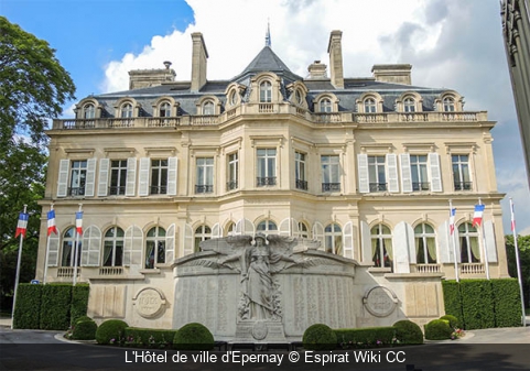 L'Hôtel de ville d'Epernay Espirat Wiki CC