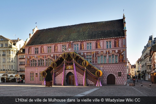 L'Hôtel de ville de Mulhouse dans la vieille ville Wladyslaw Wiki CC