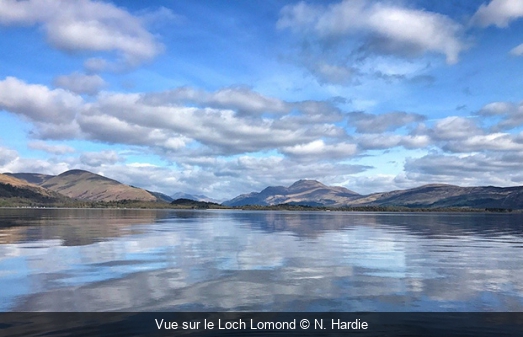 Vue sur le Loch Lomond N. Hardie