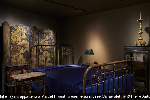 Mobilier ayant appartenu à Marcel Proust, présenté au musée Carnavalet  © Pierre Antoine