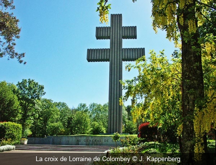 La croix de Lorraine de Colombey J. Kappenberg