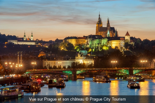 Vue sur Prague et son château Prague City Tourism
