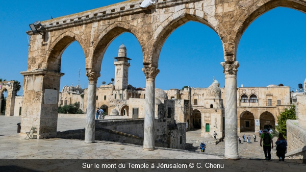 Sur le mont du Temple à Jérusalem C. Chenu