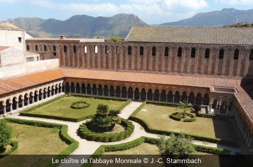 Le cloître de l'abbaye Monreale J.-C. Stammbach