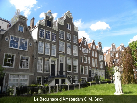Le Béguinage d’Amsterdam M. Briot