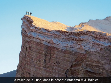 La vallée de la Lune, dans le désert d’Atacama J. Bainier