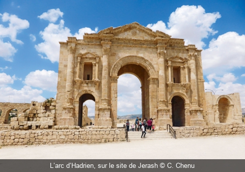L’arc d’Hadrien, sur le site de Jerash C. Chenu