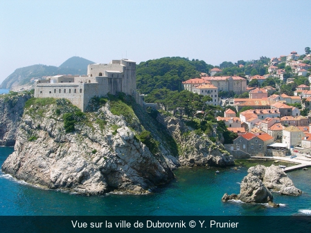 Vue sur la ville de Dubrovnik Y. Prunier