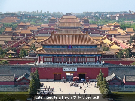 Cité interdite à Pékin J-P. Levrault