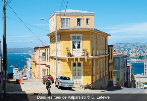 Dans les rues de Valparaíso G. Lefèvre