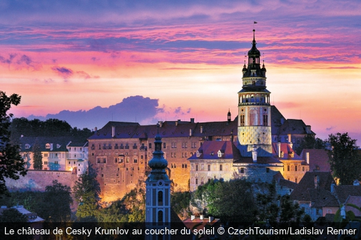 Le château de Cesky Krumlov au coucher du soleil CzechTourism/Ladislav Renner