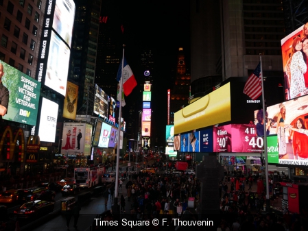 Times Square F. Thouvenin