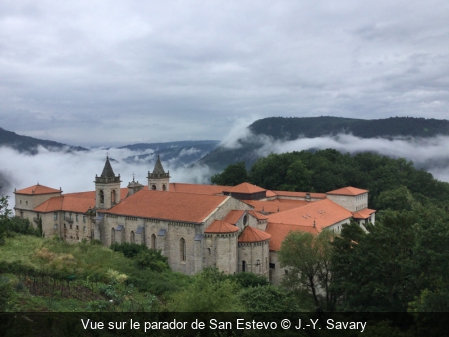 Vue sur le parador de San Estevo J.-Y. Savary