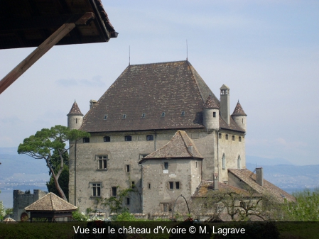 Vue sur le château d'Yvoire M. Lagrave