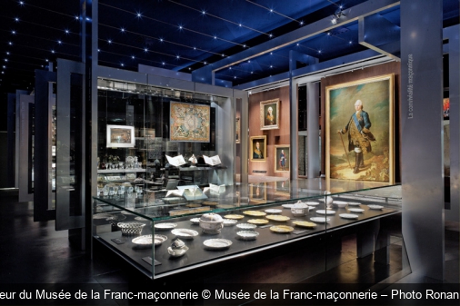 L'intérieur du Musée de la Franc-maçonnerie Musée de la Franc-maçonnerie – Photo Ronan Loaëc