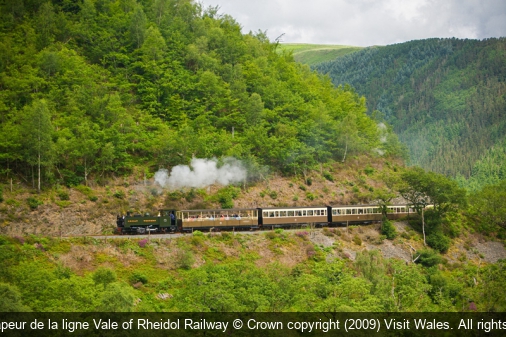 Train à vapeur de la ligne Vale of Rheidol Railway Crown copyright (2009) Visit Wales. All rights reserved