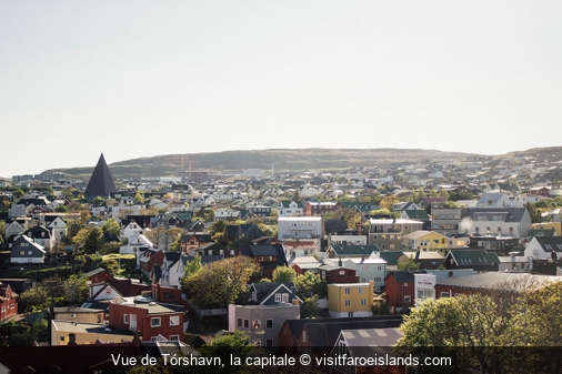 Vue de Tórshavn, la capitale visitfaroeislands.com