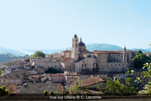 Vue sur Urbino C. Lecomte