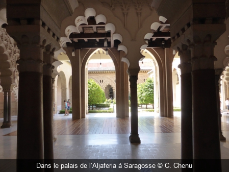 Dans le palais de l’Aljaferia à Saragosse C. Chenu