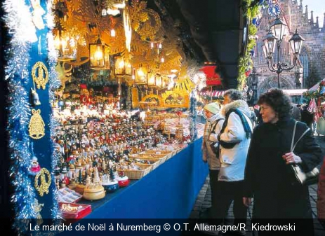 Le marché de Noël à Nuremberg O.T. Allemagne/R. Kiedrowski