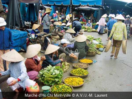 Marché d’Ho Chi Minh-Ville A.V./J.-M. Laurent