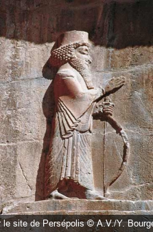 Sur le site de Persépolis A.V./Y. Bourgeois