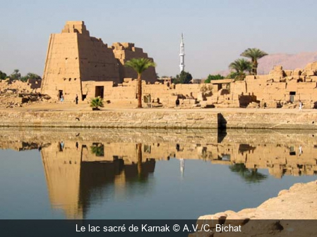 Le lac sacré de Karnak  A.V./C. Bichat