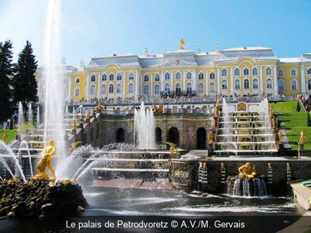 Le palais de Petrodvoretz A.V./M. Gervais