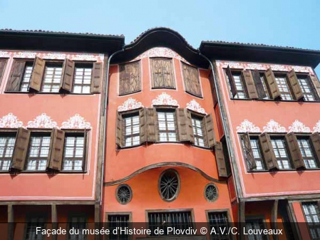 Façade du musée d’Histoire de Plovdiv A.V./C. Louveaux