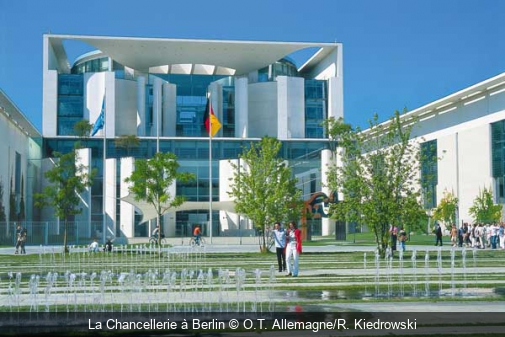 La Chancellerie à Berlin O.T. Allemagne/R. Kiedrowski